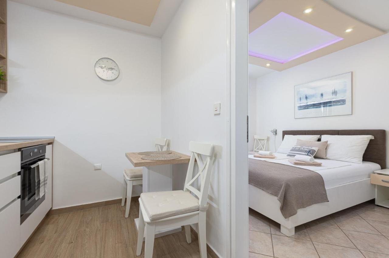 Zlata Apartamento Poreč Exterior foto
